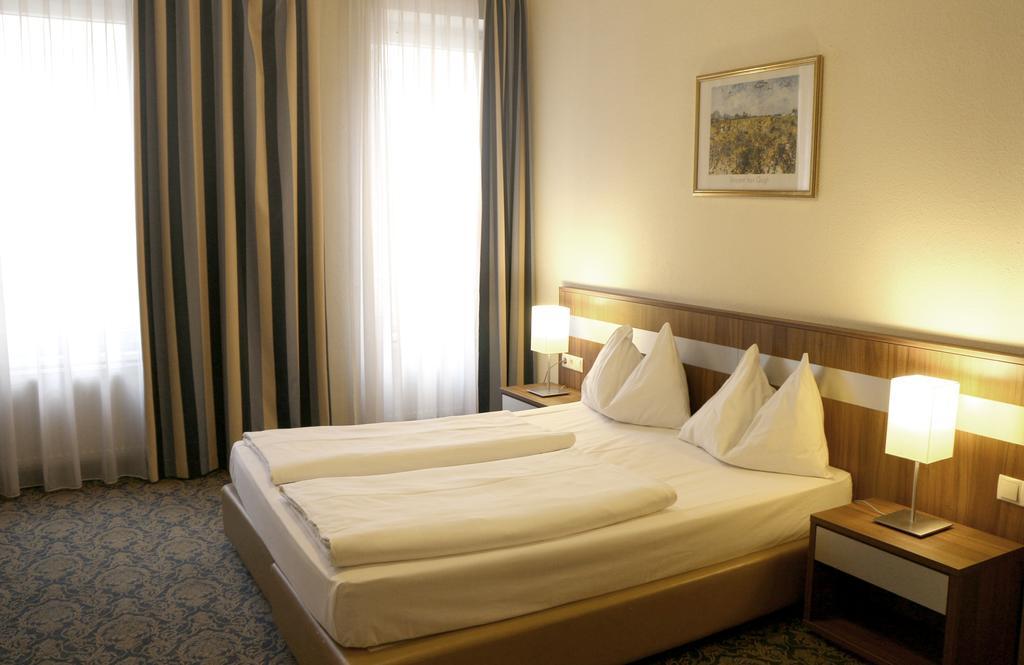 Hotel Carina Wiedeń Zewnętrze zdjęcie