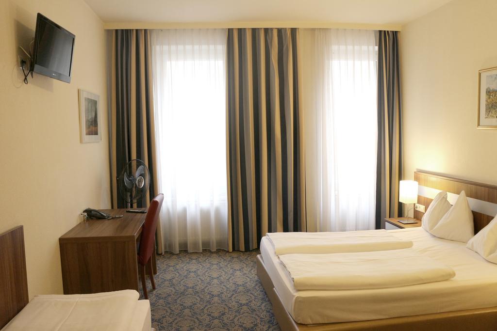 Hotel Carina Wiedeń Zewnętrze zdjęcie