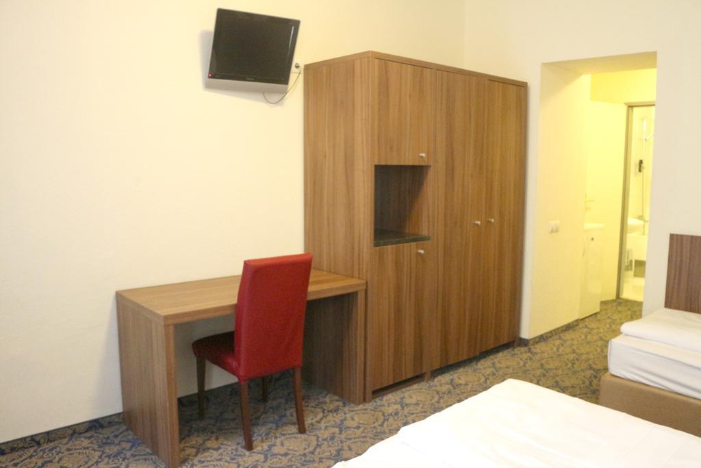 Hotel Carina Wiedeń Zewnętrze zdjęcie